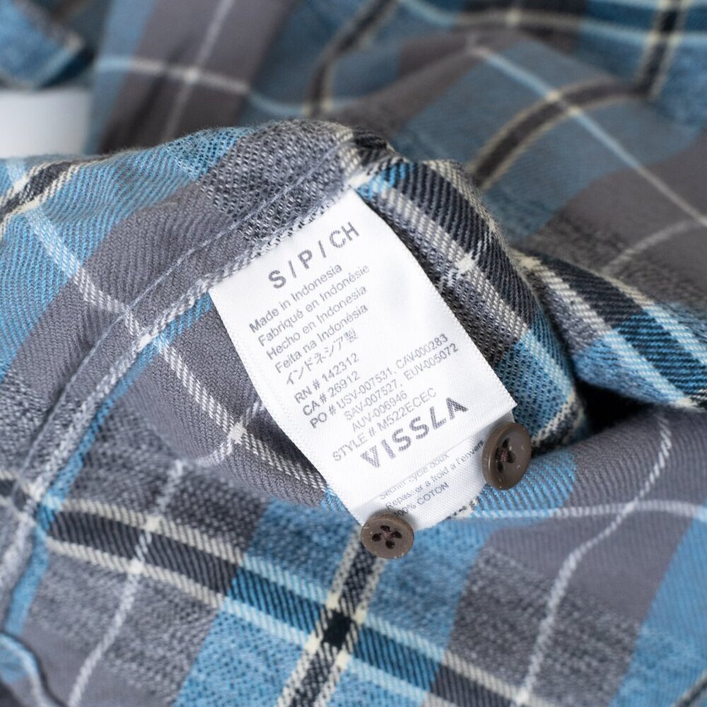 Vissla Flannel Shirt Button Up Long Sleeve Blue Gray Plaid Central Coast Small - Picture 13 of 14